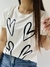 Remera modelo CALA - comprar online