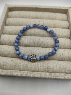 Pulseira de quartzo azul e prata