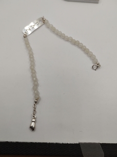 Pulseira placa paz com jade branco - luzdeprata