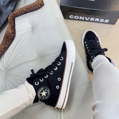 Botinha All Star na internet