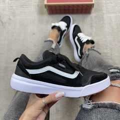 Tênis Vans na internet