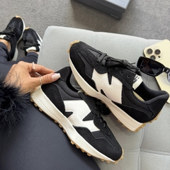 Tênis N Balance Cristina na internet