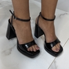 Sandália meia pata Cris - comprar online