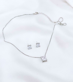 Conjunto Beatriz