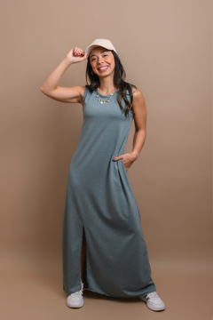 Vestido Yasmin Longo na internet