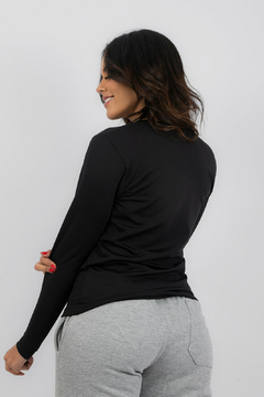 T-shirt Slim Manga Longa - loja online