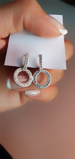 Aros huggies con dije circular!