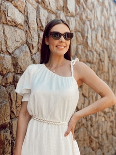 Vestido Midi Clara na internet