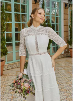 Vestido Midi em Renda Claudiana na internet