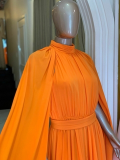Vestido Capa Sabrina Aluguel na internet