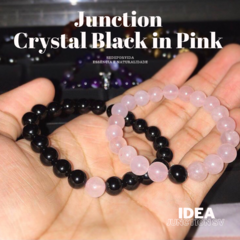 Black in Pink Junction na internet