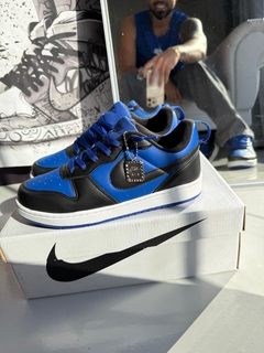 Nike Borough - comprar online