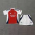 Conjunto Infantil Arsenal I 2024/2025 Branca e Vermelha