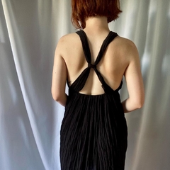 vestido preto bruxesco - P na internet