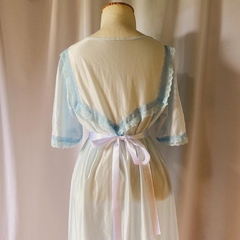 camisola vintage baby blue - M ao GG na internet