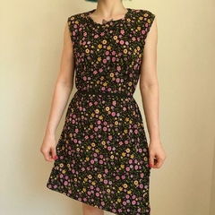 vestido mídi preto floral - M/G - comprar online