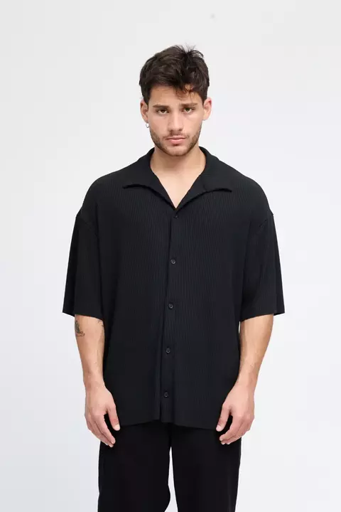 CAMISA BOXY BOMBAY NEGRA