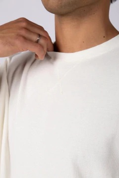 Remera Over Fylo Crudo - Malú