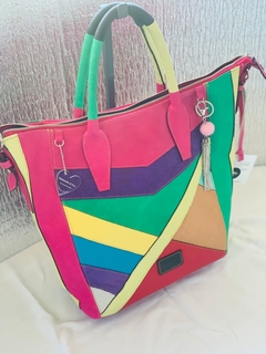 Imagen de CARTERA DE CUERO MODELO “WIND” colores al viento