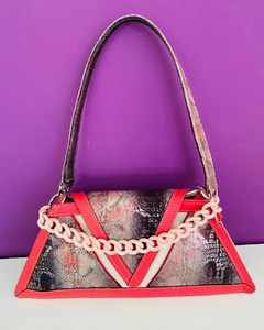 Cartera de cuero de víbora Modelo “DOLUR”.-” en internet