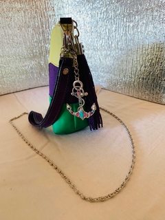 CARTERA TRIANGULAR TRES CUEROS CON DOS MANIJAS MODELO: “MIRIEL” en internet