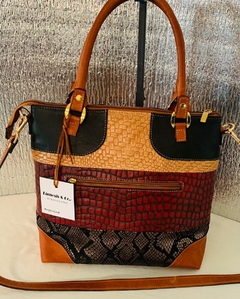 CARTERA DE TRES CUEROS MODELO: “LEONELLA” y MODELO "JOSELIE" - comprar online