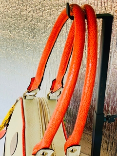 Cartera Pintada a mano Alzada MODELO “LA REGINA” Tweety - Támesis&Co.