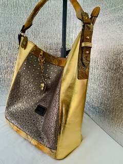 CARTERA CURVA MODELO “BELLA” víbora y dorada - Támesis&Co.