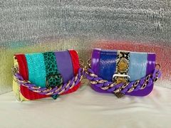CARTERA DE 5 CUEROS DISTINTOS ITALIANOS Y ARGENTINOS MODELO: “DONNA GWENDOLINE”.- cartera de triple división interna.