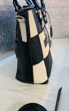 Cartera de cuero Blanca y Negra Damero Modelo: “ Alberobello” (APuglia, Italia).- - tienda online