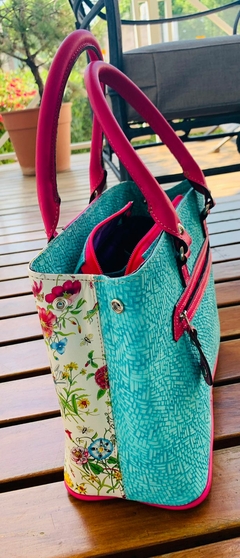 Cartera de cuero Ciudades del Mundo “VOLENDAM”. - Támesis&Co.