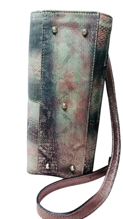 Cartera de cuero italiano serpiente con escamas. Modelo: “LINETTE”.- - tienda online