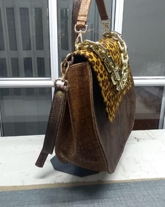 CARTERA MODELO “GEORGINA”.- (Víbora Italiana 100%)