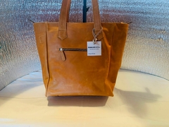 Cartera de Cuero Quebrado color suela. Modelo: “Ambar”.- - tienda online