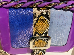 COLECCIÓN CARTERA DONNA: MODELO: “DONNA MELINA” (violeta, azules y naranja) de 5 cueros diferentes. - Támesis&Co.