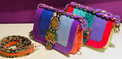 Imagen de COLECCIÓN CARTERA DONNA: MODELO: “DONNA MELINA” (violeta, azules y naranja) de 5 cueros diferentes.