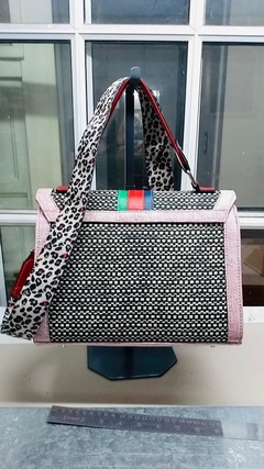 CARTERAS DE CUERO ITALIANO, ARGENTINO Y RAFIA, COLECCIÓN "BAMBOLAS ITALIANAS". - comprar online