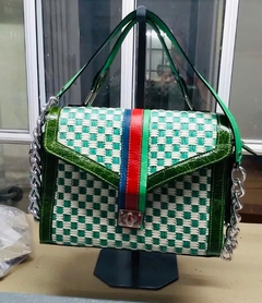 Imagen de CARTERAS DE CUERO ITALIANO, ARGENTINO Y RAFIA, COLECCIÓN "BAMBOLAS ITALIANAS".