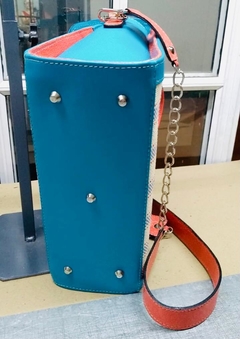 CARTERAS DE CUERO ITALIANO, ARGENTINO Y RAFIA, COLECCIÓN "BAMBOLAS ITALIANAS". - tienda online