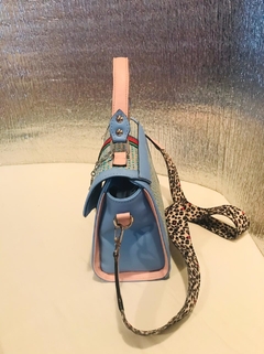 CARTERAS DE CUERO ITALIANO, ARGENTINO Y RAFIA, COLECCIÓN "BAMBOLAS ITALIANAS". - comprar online