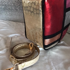 CARTERA DE CUERO DE OVEJA ITALIANA METALIZADA. "MONDRIAN DE QUEEN MARY". - comprar online
