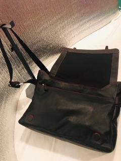 MORRAL PARA CABALLEROS de cabritilla italiana y argentina 100% MODELO "ENZO"