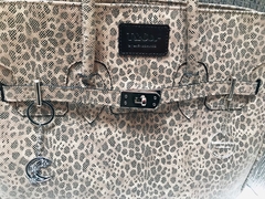 CARTERA CUERO Italiano 100% CUERPO DE MUJER" CON HERRAJES EN niquel. - tienda online