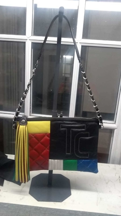 CARTERAS ORIGINALES CON MANIJAS DOBLE ESLABÓN Y CUERO, ARTESANALES. NINETTA, SISETTA, ZARINA. - Támesis&Co.