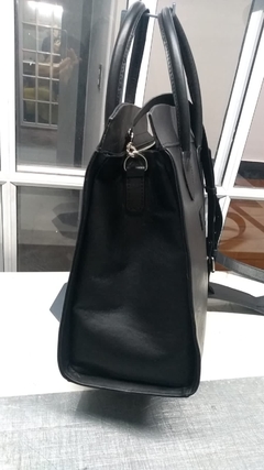 CARTERA DE CABRITILLA LISA TOTAL LOOK NEGRA MODELO "MARILYN" Cartera DE VIAJE.- - tienda online