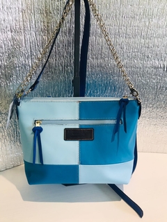 CARTERA DE TRES COLORES DE AZULES "AZZURRA" Y "BLUE".- en internet