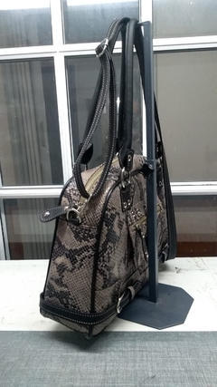 CARTERA DEVÍBORA INTEGRAMENTE MODELO "MARIÓN".- - Támesis&Co.