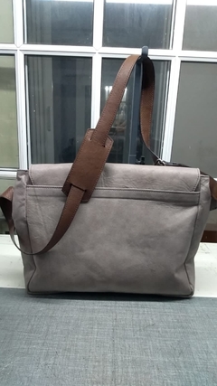 MORRAL PARA CABALLEROS de cabritilla italiana y argentina 100% MODELO "ENZO" - comprar online