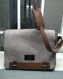 Morral de cabritilla para caballero cuero 100% Argentino e Italiano. MODELO "ENZO" - Támesis&Co.