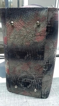 48750.-CARTERA DE VÍBORA ITALIANA 100% MODELO "ALADA".- - tienda online